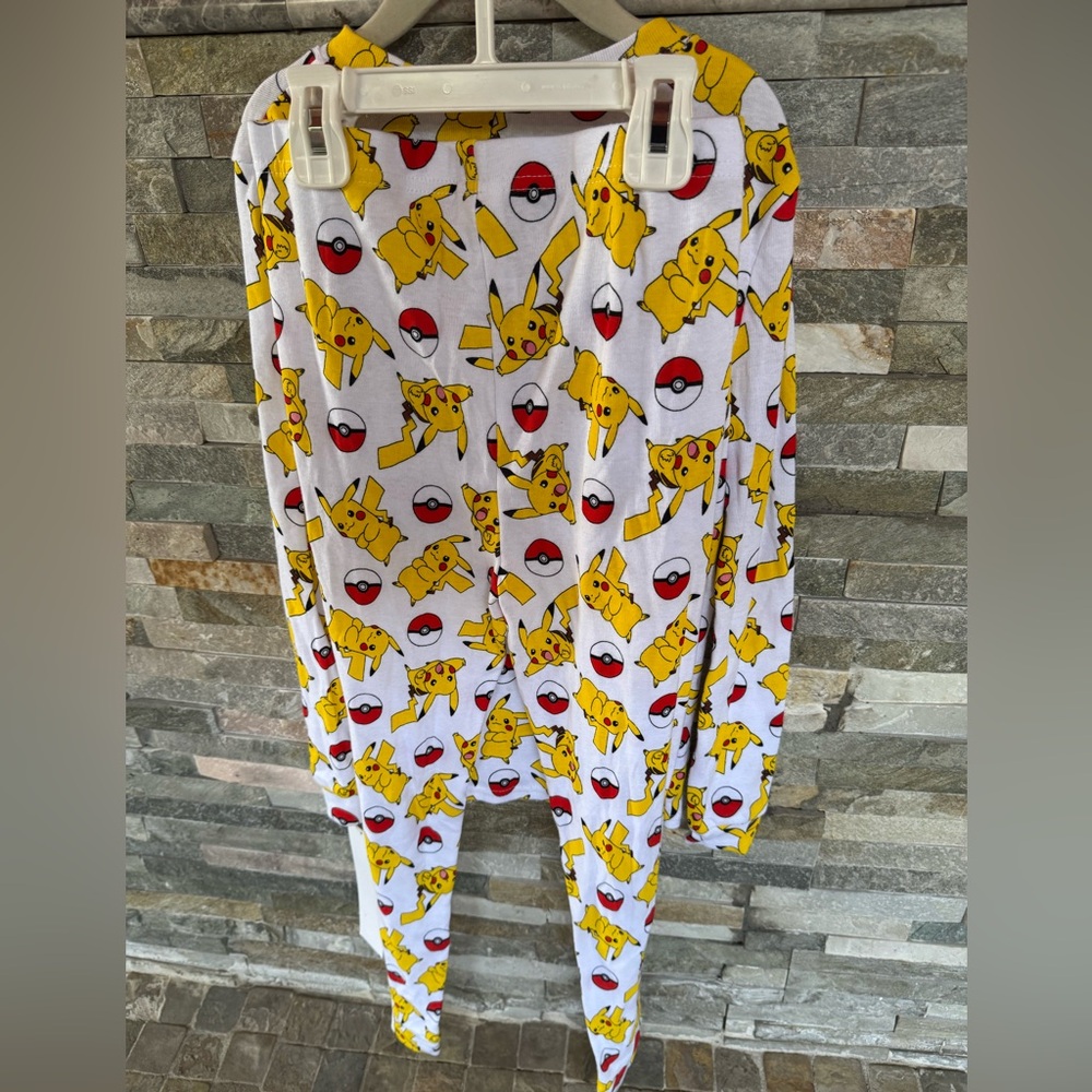 Pikachu  Pajama Set - pokeman - Picture 2 of 3